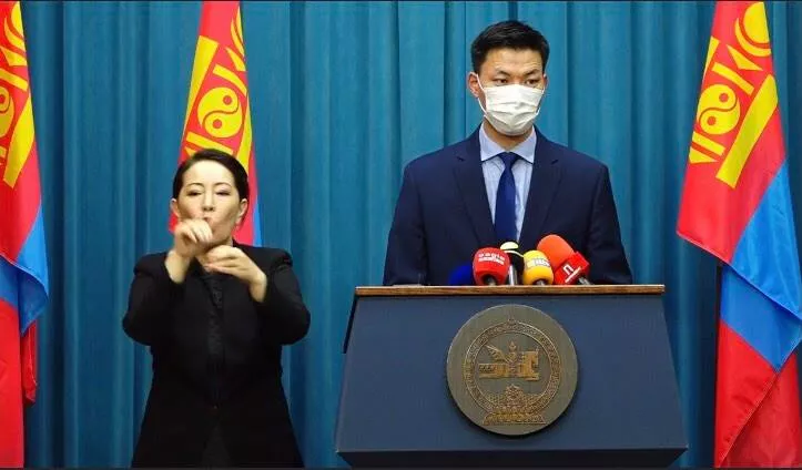 Өндөр настнууд, хүүхдүүдэд коронавирусийн халдварын эрсдэл байгаа тул Цагаан сарыг өргөн хүрээнд тэмдэглэхгүй байхыг уриалж байна