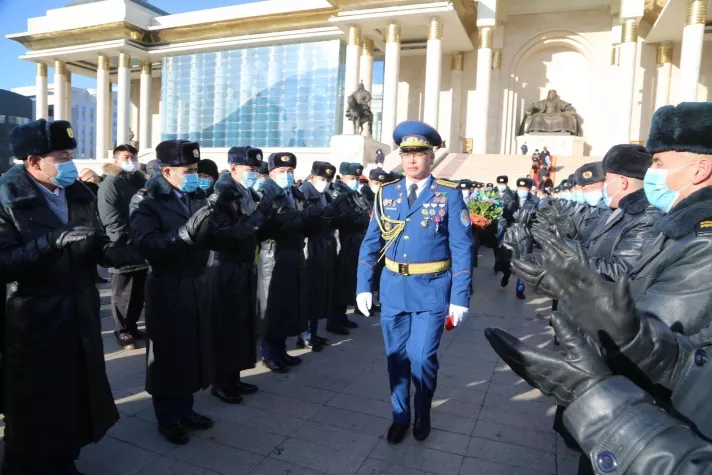 Аврагчдын алдрыг мөнхөлсөн гавьяат гал сөнөөгч