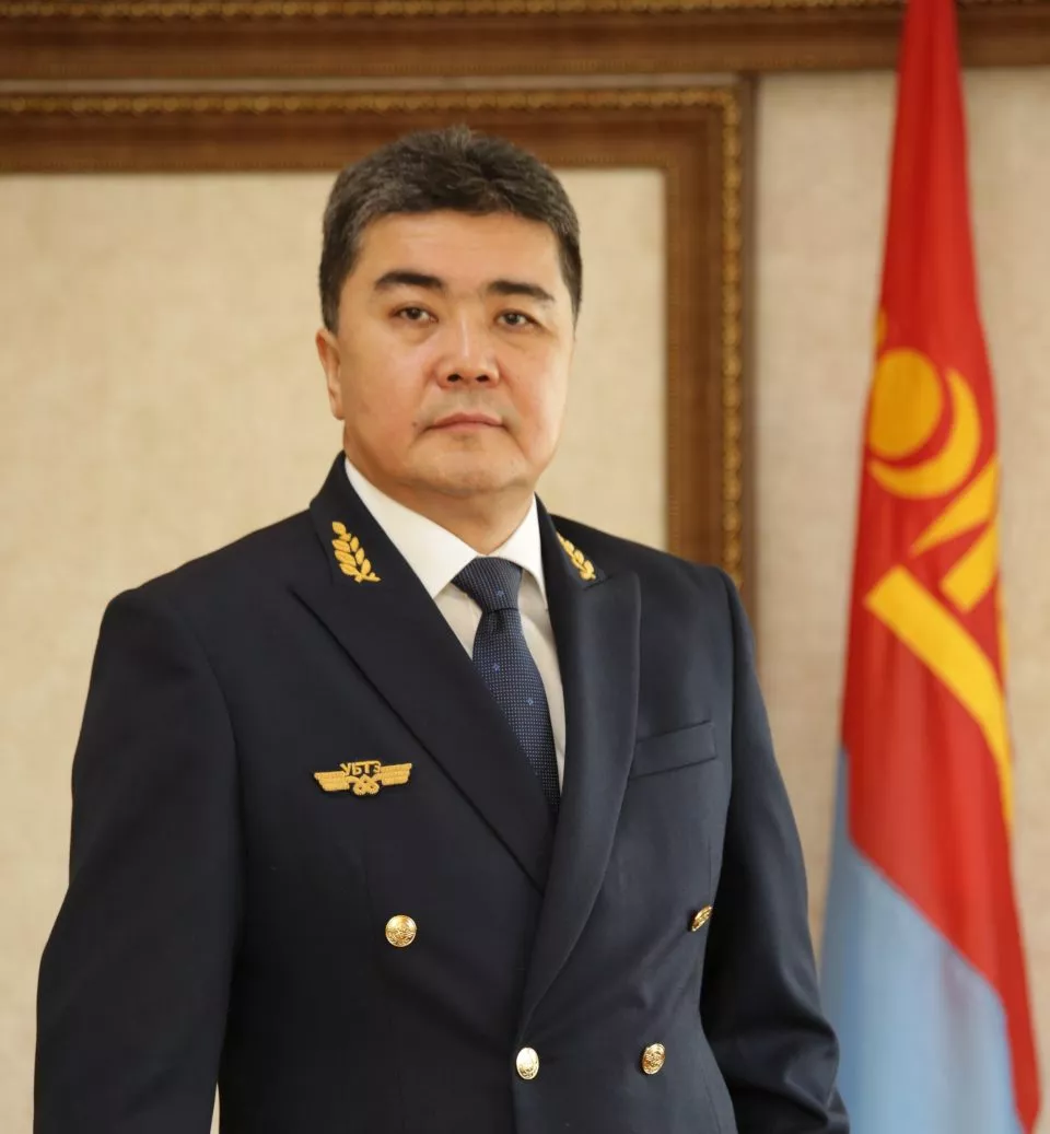 Х.Хэрлэн Монголын төрд битүү морь биш