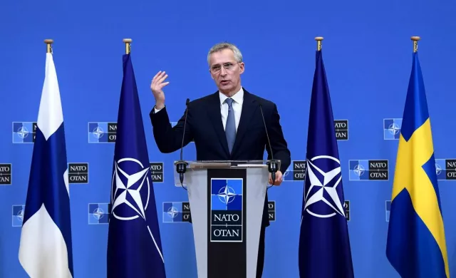 Украин руу Оросын цэрэг халдвал NATO цэргээ илгээхгүй