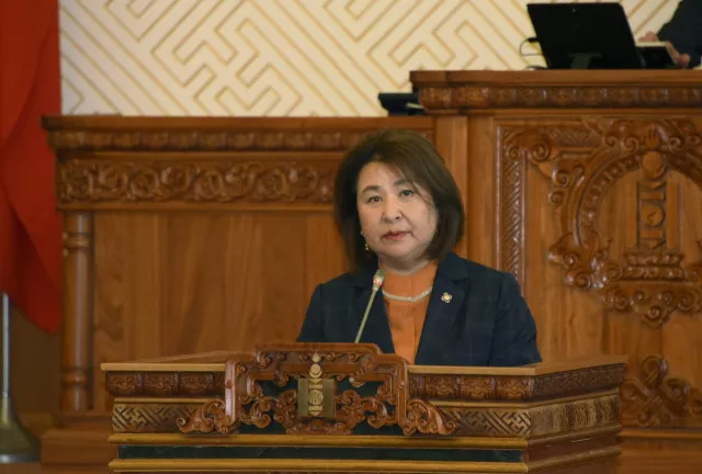 Ц.ГАРАМЖАВ: АЛСЛАГДМАЛ ОРОН НУТАГТ ҮҮРЭГ ГҮЙЦЭТГЭЖ БАЙГАА АЖИЛЧДЫН УРАМШУУЛАЛ ЯАГААД ОЛГОГДОХГҮЙ БАЙНА ВЭ?