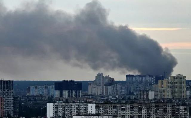 Киев хот пуужингийн цохилтод өртөж, Путин өрнөдийнхөнд анхааруулга өгөв
