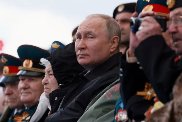 Украины дайныг Путин нэгдүгээр Петр хааны явуулсан дайнтай зүйрлэв