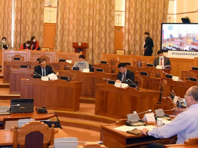 ЧУУЛГАН: Төрийн болон төрийн өмчит хуулийн этгээдийн ашигт ажиллагаа 5.9 хувьтай байна