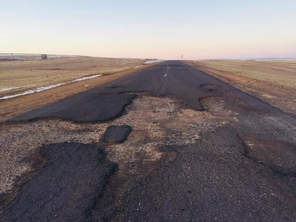 Даланзадгад-Мандалговь чиглэлийн зам засахад шаардлагатай ₮3.4 тэрбумыг “Эрдэнэс Тавантолгой“ компаниар гаргуулна