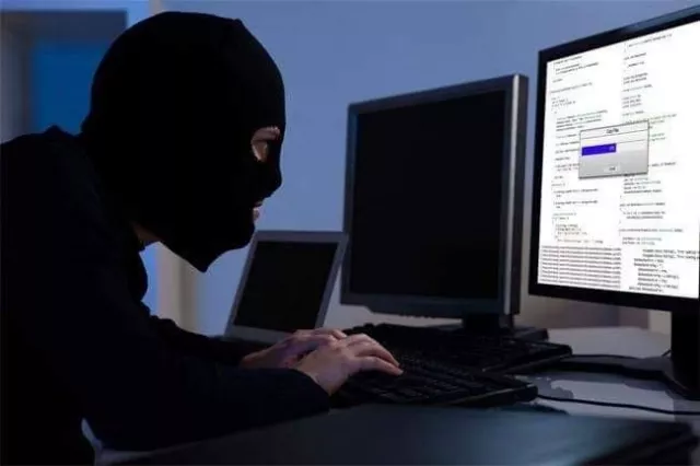 Фэйсбүүкээр 310 иргэнийг залилж, хохирол учруулсан этгээдүүдийг шүүнэ