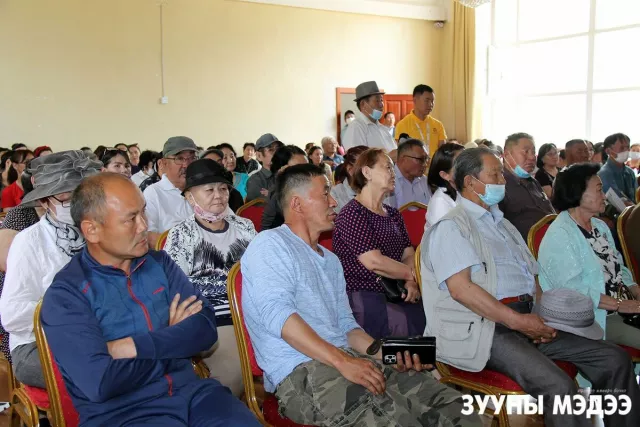 Сонгинохайрхан дүүргээс сонгогдсон гишүүд  иргэдтэй уулзлаа