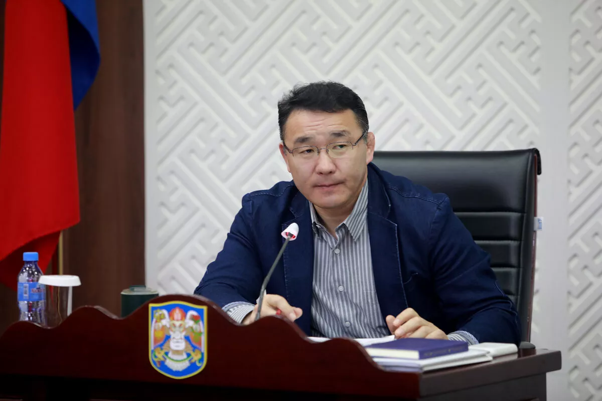 Автобусны парк шинэчлэлд олон бэрхшээл тулгарч байгаа ч хугацаанд нь оруулж ирэхэд анхаарахыг үүрэг болгов
