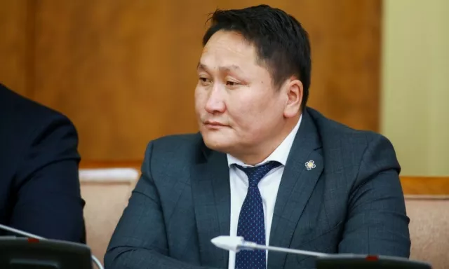 Н.Ганибал гишүүний сууж явсан автомашин осол гаргаж, хоёр хүн эмнэлэгт хүргэгджээ