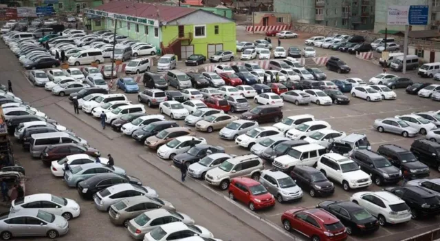 Жолоочгүй приус машиныг хоногоор түрээслэхэд 60 мянган төгрөг