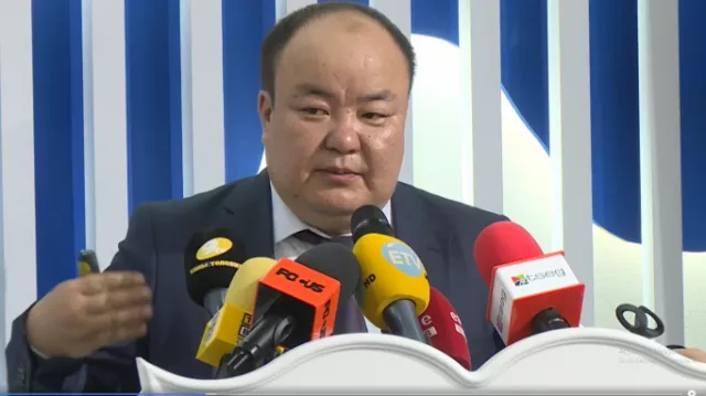 Л.Ганбат: Өмнө нь шалгалтад орсон хүүхдүүдийн хэрэгслийг дахиж ашиглахаар зохион байгуулснаар баллуур дутагдсан асуудал Увсад л гарсан