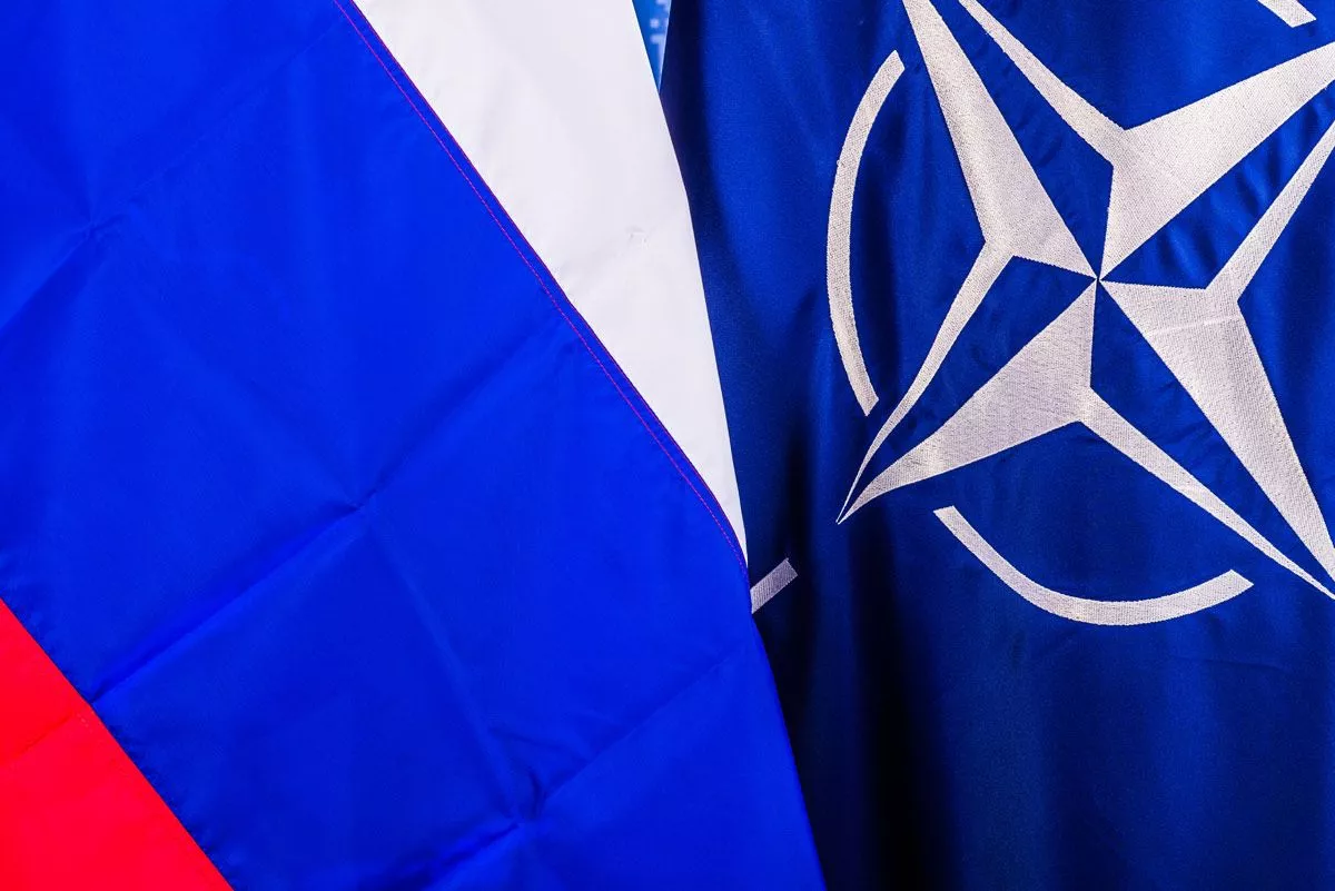 ОХУ-ын статусыг НАТО “стратегийн түнш” ангиллаас “гол аюул занал” ангилалд шилжүүлнэ