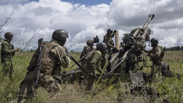 Удаан хүлээгдсэн сөрөг довтолгоогоо Украины арми өмнөд фронтод эхлүүлжээ