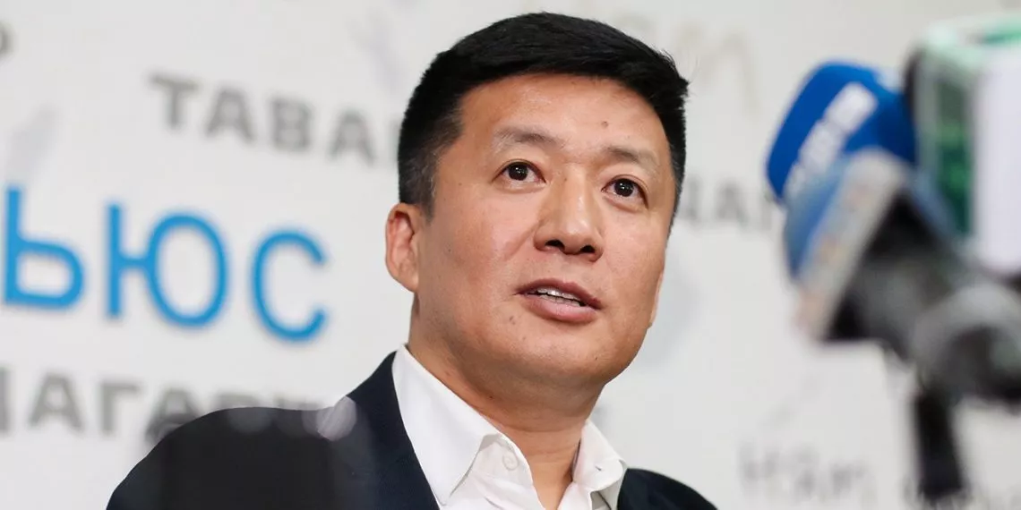 АН-ын “авралын бурхан“ нь МАНАН “судар” өвөртөлсөн С.Баярцогт болох уу