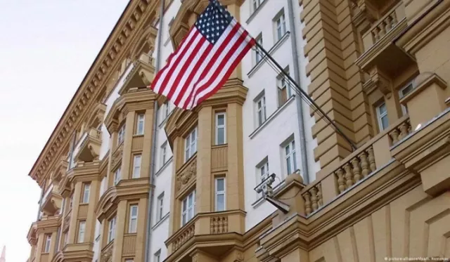Москва дахь АНУ-ын элчин сайдын яам иргэддээ ОХУ-аас аль болох хурдан явахыг зөвлөжээ