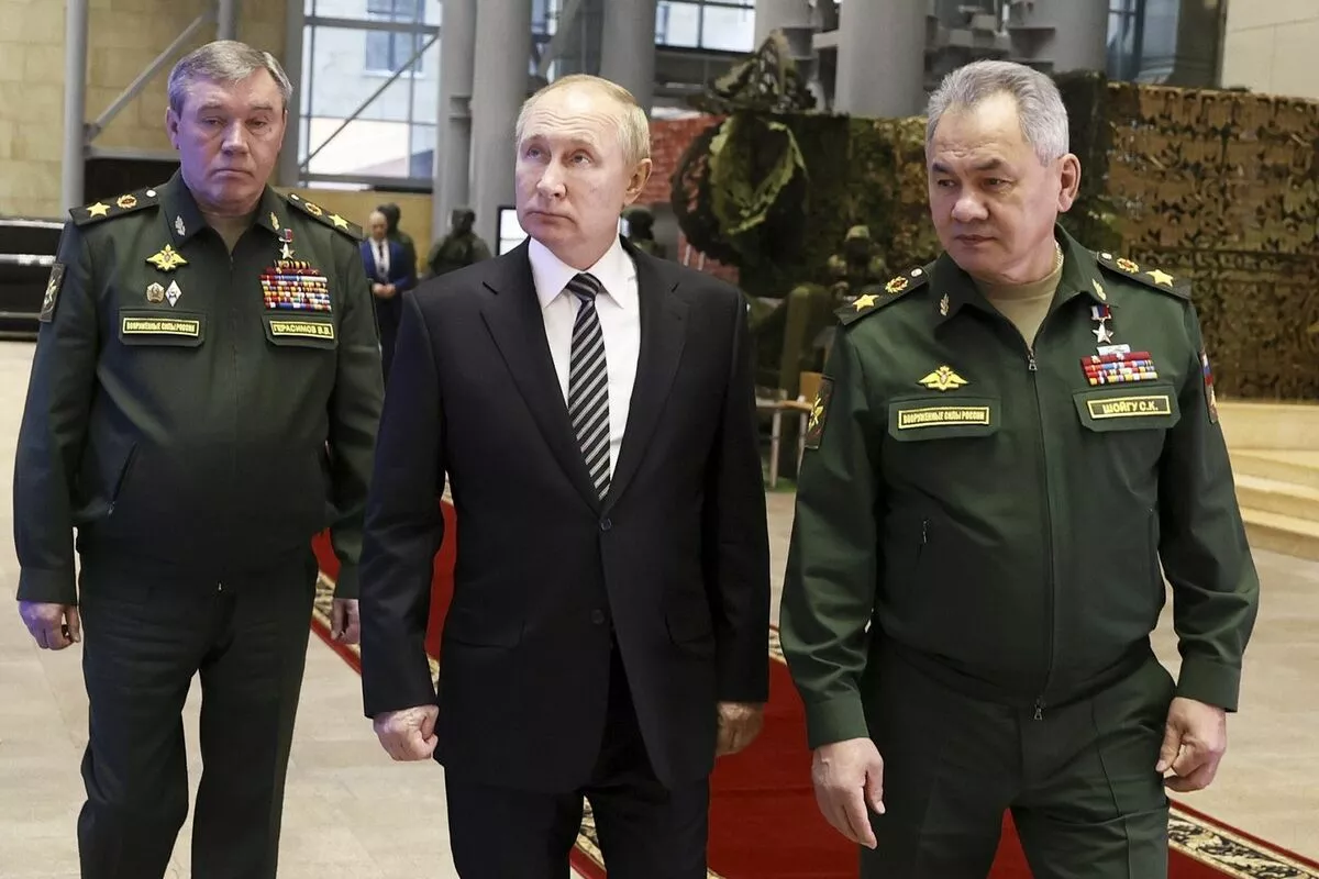 Путиний холбоотнууд Украины дайнд алдаа гаргасан генералуудыг шийтгэхийг шаардаж эхлэв