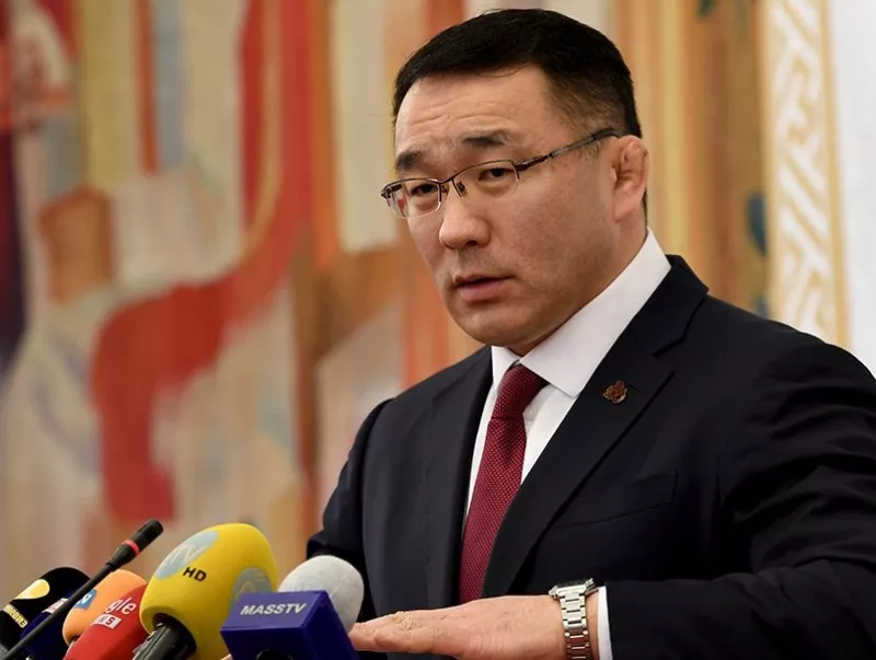 Д.Сумъяабазар: Нийслэлд хууль зөрчиж барьсан 22 байршлын барилгуудыг нураана