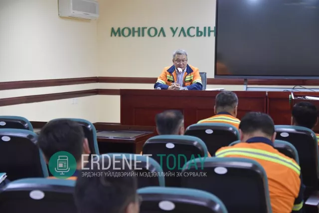 ҮЙЛДВЭРЛЭЛИЙН ҮНДСЭН БОДЛОГЫН ГАЗАР, ХЭЛТСҮҮД АЮУЛГҮЙ, НАЙДВАРТАЙ АЖИЛЛАГААНД “ТАРХИ” БОЛЖ АЖИЛЛАХЫГ ДААЛГАЛАА
