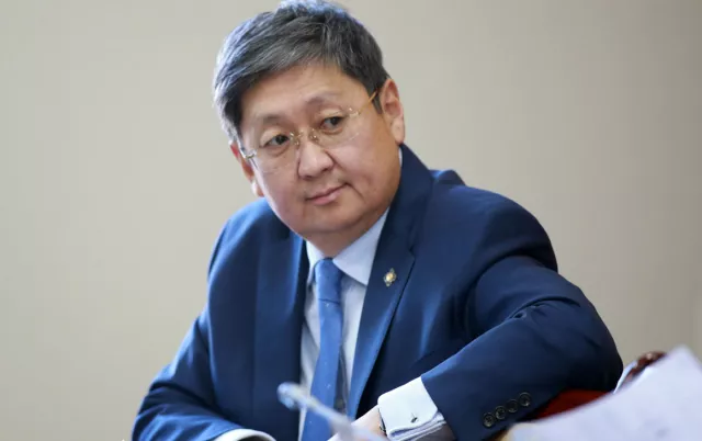Ч.Хүрэлбаатар: АНУ-д гол уулзалтууд эхлэхээс өмнө огцруулах тухай мэдээнүүд гарч байна лээ