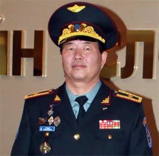 Т.Дашдэлэг: Би цолоо буцаан авна намайг гүтгэж байна гэжээ 