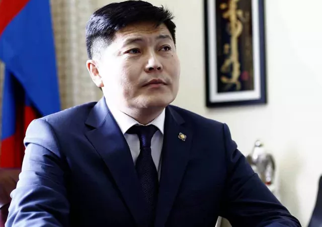 Х.Hямбаатар: Hамайг мөрдөж, мөшгиж байгаа хүмүүст "сайн ажиллаарай" гээд хэлчихье