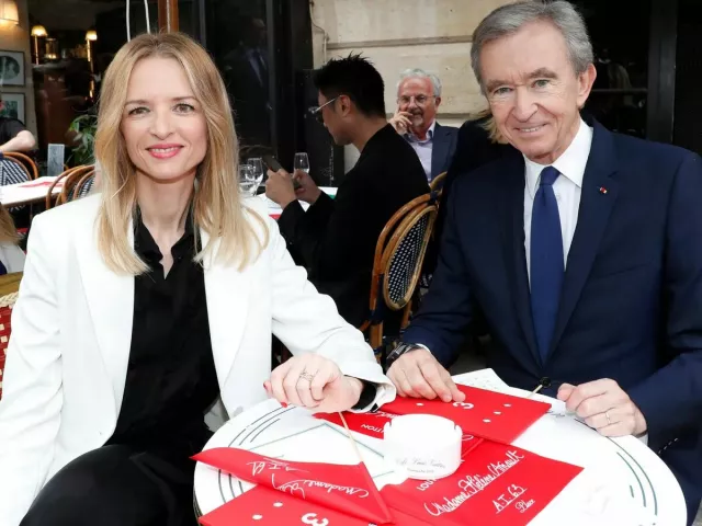 Дэлхийн хамгийн баян эрхэм төрсөн охиноо Dior компанийн гүйцэтгэх захирлаар томилов