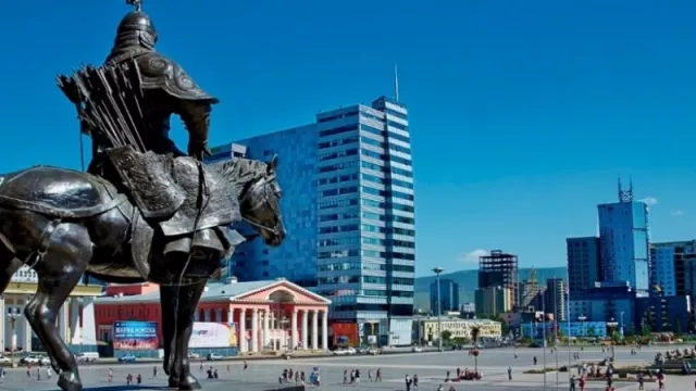 Улаанбаатарт 19-21 хэм дулаан