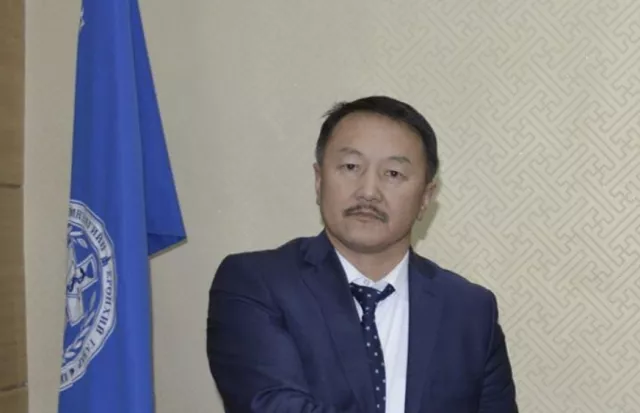 Мал эмнэлгийн дарга асан Д.Түмэндэмбэрэлийг мөнгө угаасан хэргээр ШҮҮНЭ