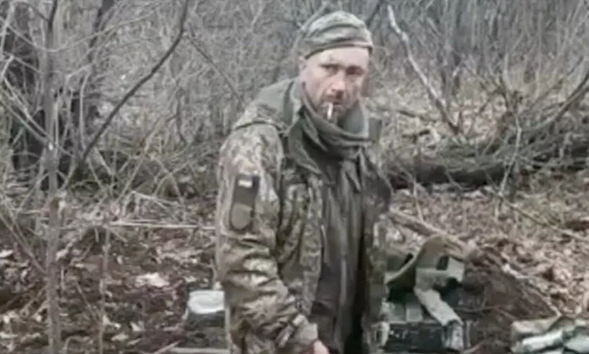 Оросуудад олзлогдоод байхдаа камерын өмнө буудуулж алагдсан Украин цэрэг хэн болохыг эцэслэн тогтоожээ