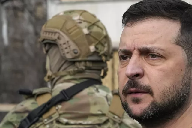 Бахмутыг алдвал Путинд улс төрийн хувьд давуу байдал үүсэхийг Зеленский хэлжээ