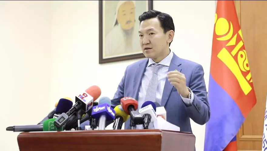 Н.Учрал: “Шил ажиллагаа“-ны хүрээнд таван санг ил болголоо