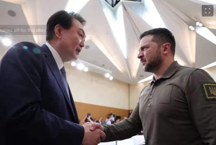 В.Зеленский Өмнөд Солонгосыг агаарын довтолгооноос хамгаалах хэрэгсэл нийлүүлэхийг уриалжээ