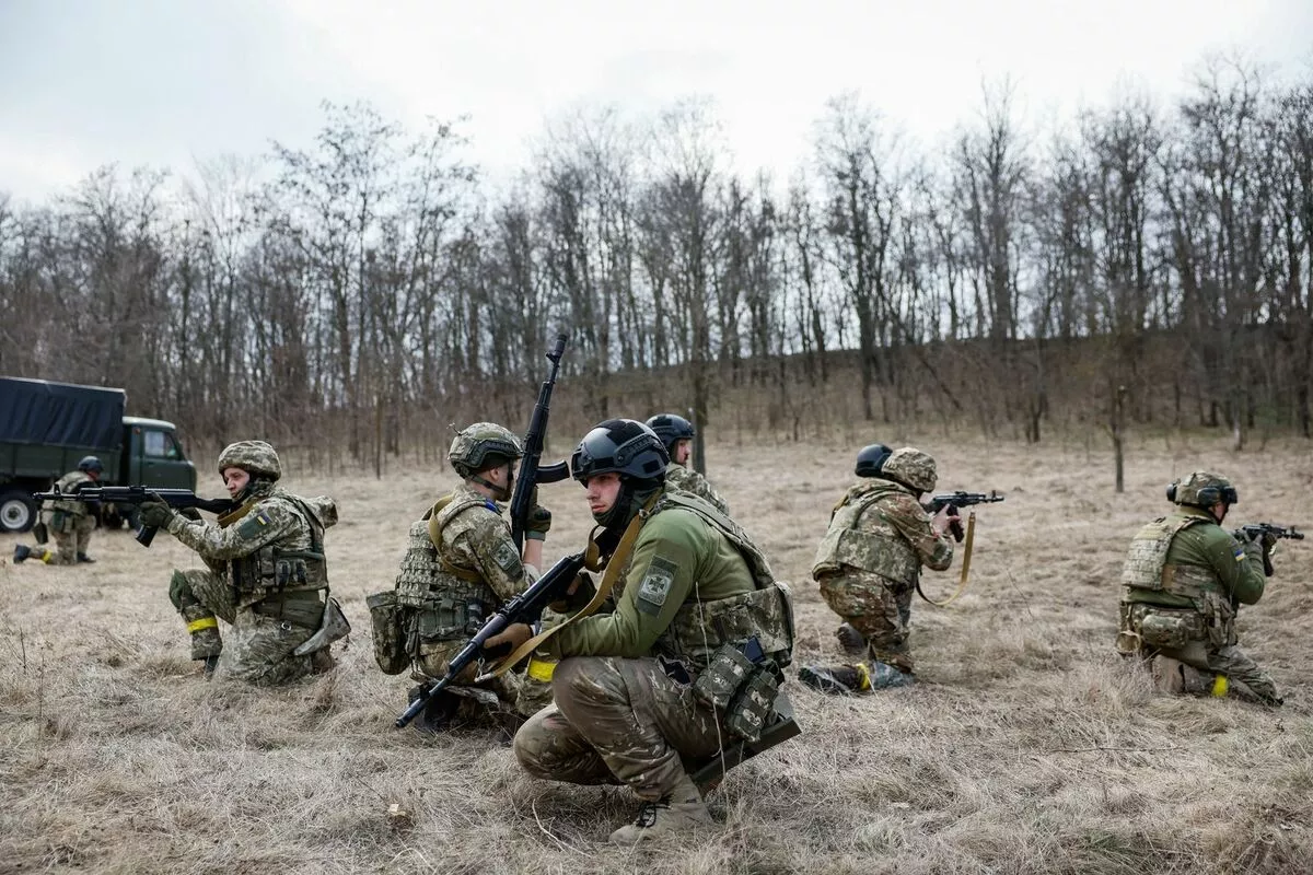 Оросын эзлэн түрэмгийллийн эсрэг Украины армийн сөрөг давшилт эхэлжээ