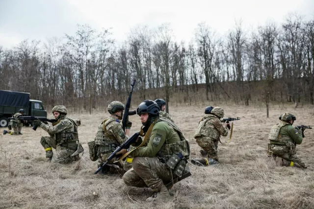 Оросын эзлэн түрэмгийллийн эсрэг Украины армийн сөрөг давшилт эхэлжээ