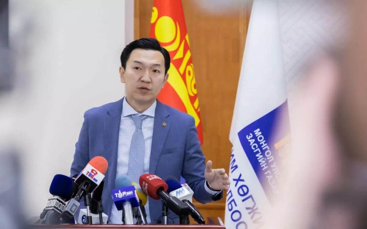 “Мэдээлэл технологийн ажил үйлчилгээг хувийн хэвшил, ТББ-уудаар гүйцэтгүүлэх тогтоолын төслийг Засгийн газраас баталлаа“