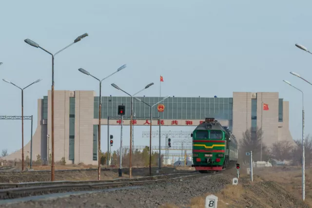 “УБТЗ” ХНН:  Өнөөдрөөс Улаанбаатар-Эрээн чиглэлийн олон улсын галт тэрэг аялж эхэлнэ