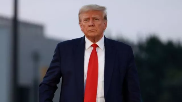 Д.Трампыг шүүх хурлын товыг зарлажээ