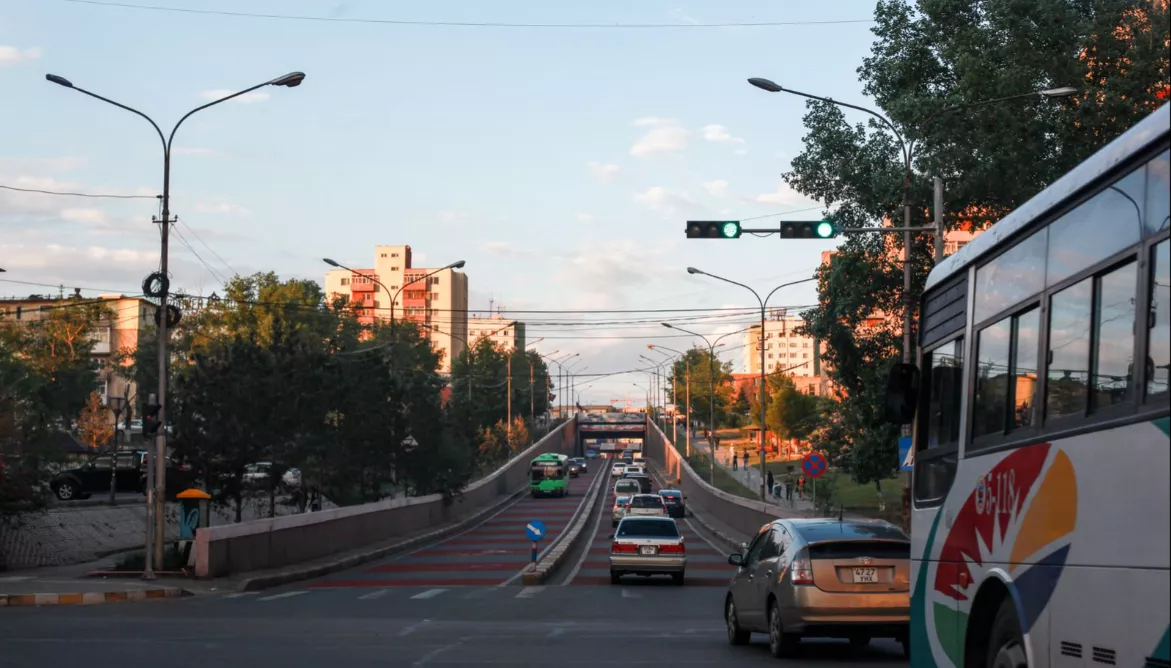 Өнөөдөр сондгойгоор төгссөн дугаартай автомашинууд замын хөдөлгөөнд оролцож, маргааш хэвийн горимд шилжинэ