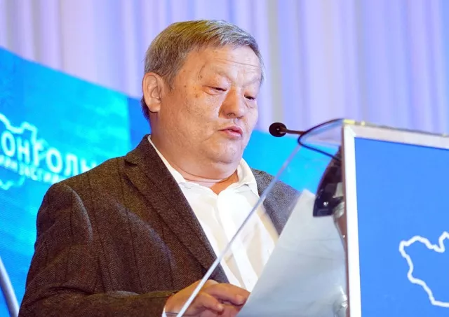 БААБАР: ДУБАЙД ЯМАР Ч НУУЦ ГЭРЭЭ БАЙГУУЛААГҮЙ