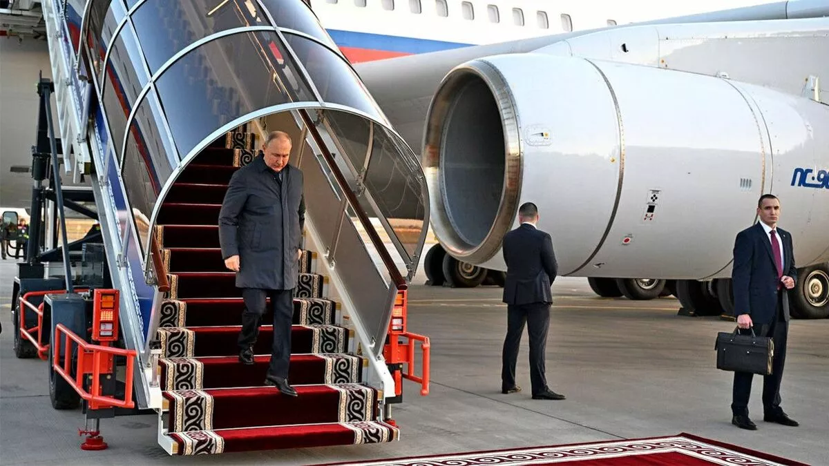 Путиний айлчлалын үеэр Бишкек хотод интернэт, гар утас тасалдаж, сургуулиудыг хаажээ