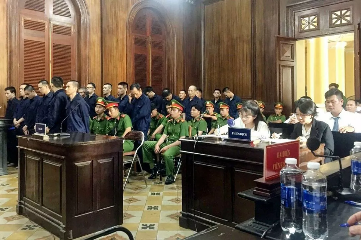 Вьетнамын шүүх хар тамхины гэмт хэрэг үйлдсэн гадаад, дотоодын иргэн нийт 18 хүнд цаазын ял оноов