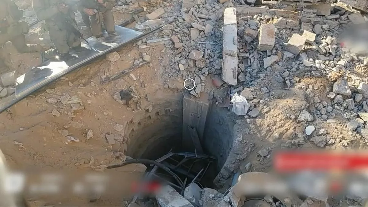 Газын Аль-Шифа эмнэлгийн доороос 55 метр урт бэхжүүлсэн хонгил илрүүлснээ Израилийн арми мэдээллээ