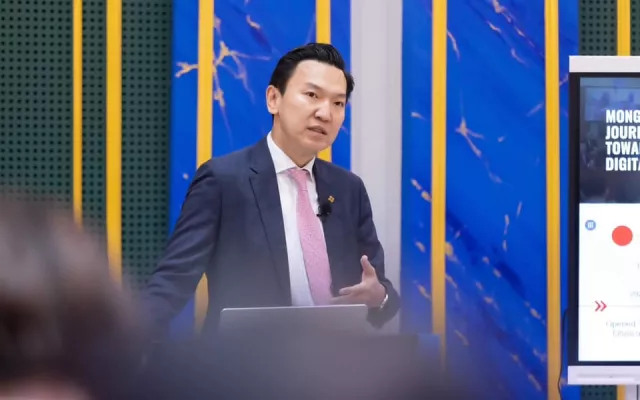Гадаадын иргэд e-mongolia.аар үйлчлүүлж эхэллээ