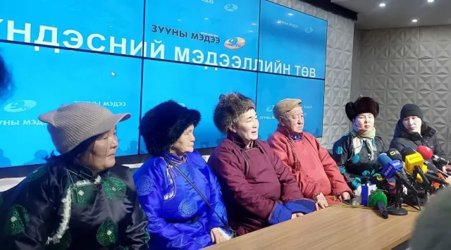 Н.Өнөрцэцэгийн гэр бүл: Биднийг сайн шалга, бидэнд хэдэн мал, банкны зээл л байна