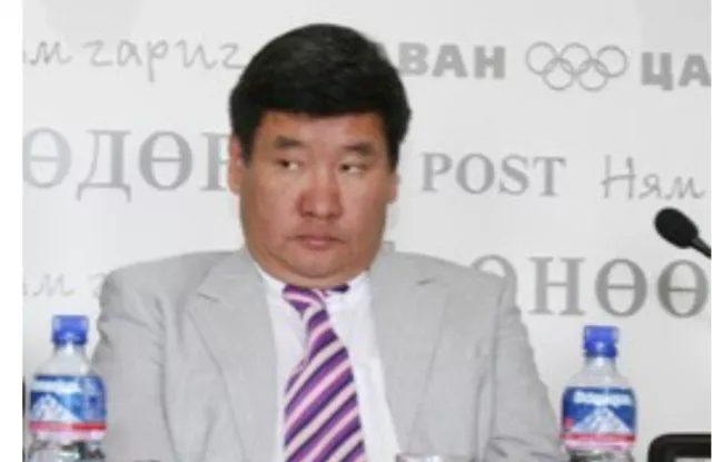 Симба хочит Ц.Батааг гэрээс нь хулгайлж, 98 сая төгрөгийг нь дээрэмдээд зугтаасан байна