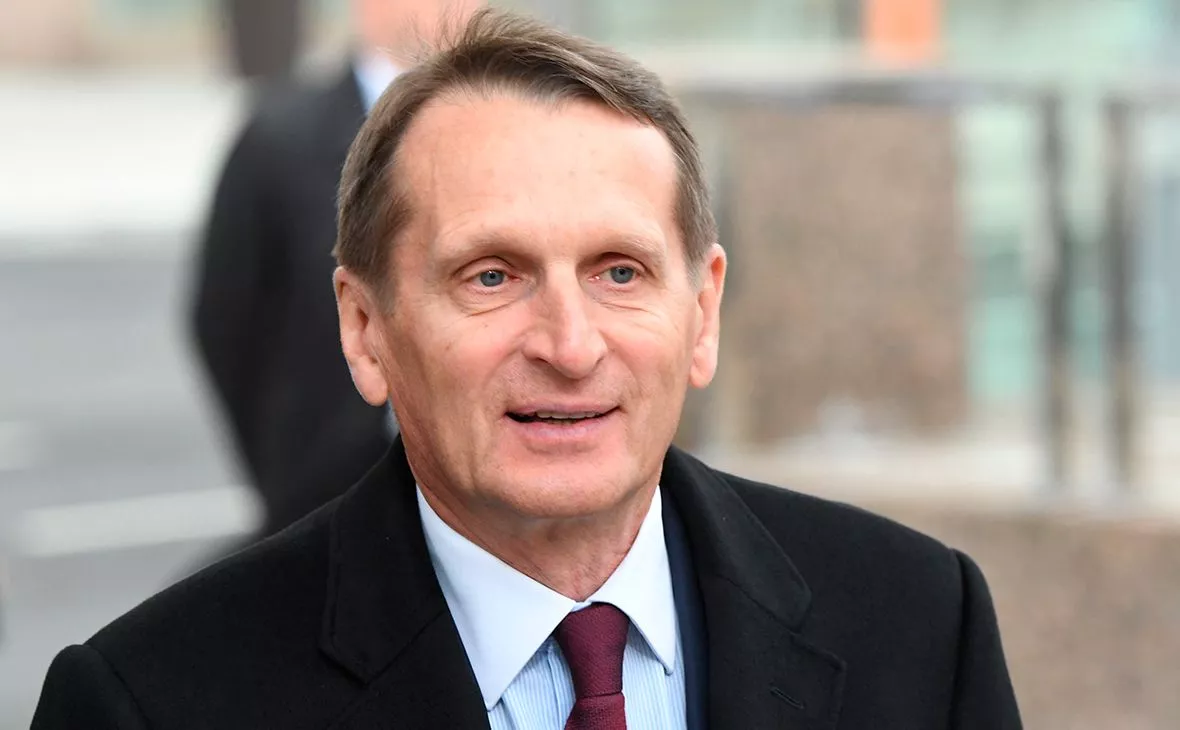 Франц улс 2,000 цэргээ Украинд илгээхээр төлөвлөж буйг Оросын тагнуулын албаны тэргүүн мэдэгджээ