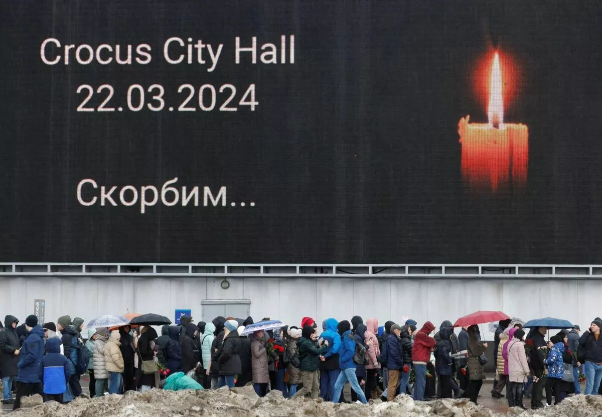 Москвагийн террорист халдлагын гүйцэтгэгчдийг олсон ч захиалагчийг олоогүй байгаагаа Путин мэдэгдэв