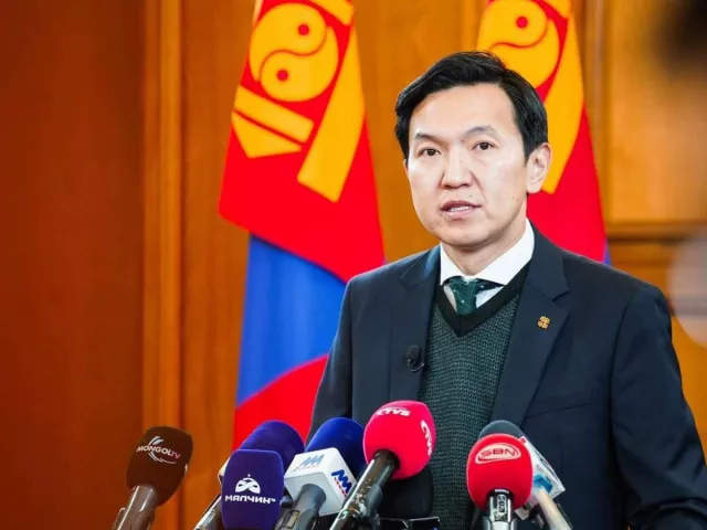 Н.Учрал: Оюун санаа, мэдлэгийн эдийн засгийг дэмжсэн хуулийг батална