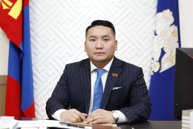 Монголын анхны холимог тулааны холбоо ерөнхийлөгчөөрөө З.Төмөртөмөөг сонголоо