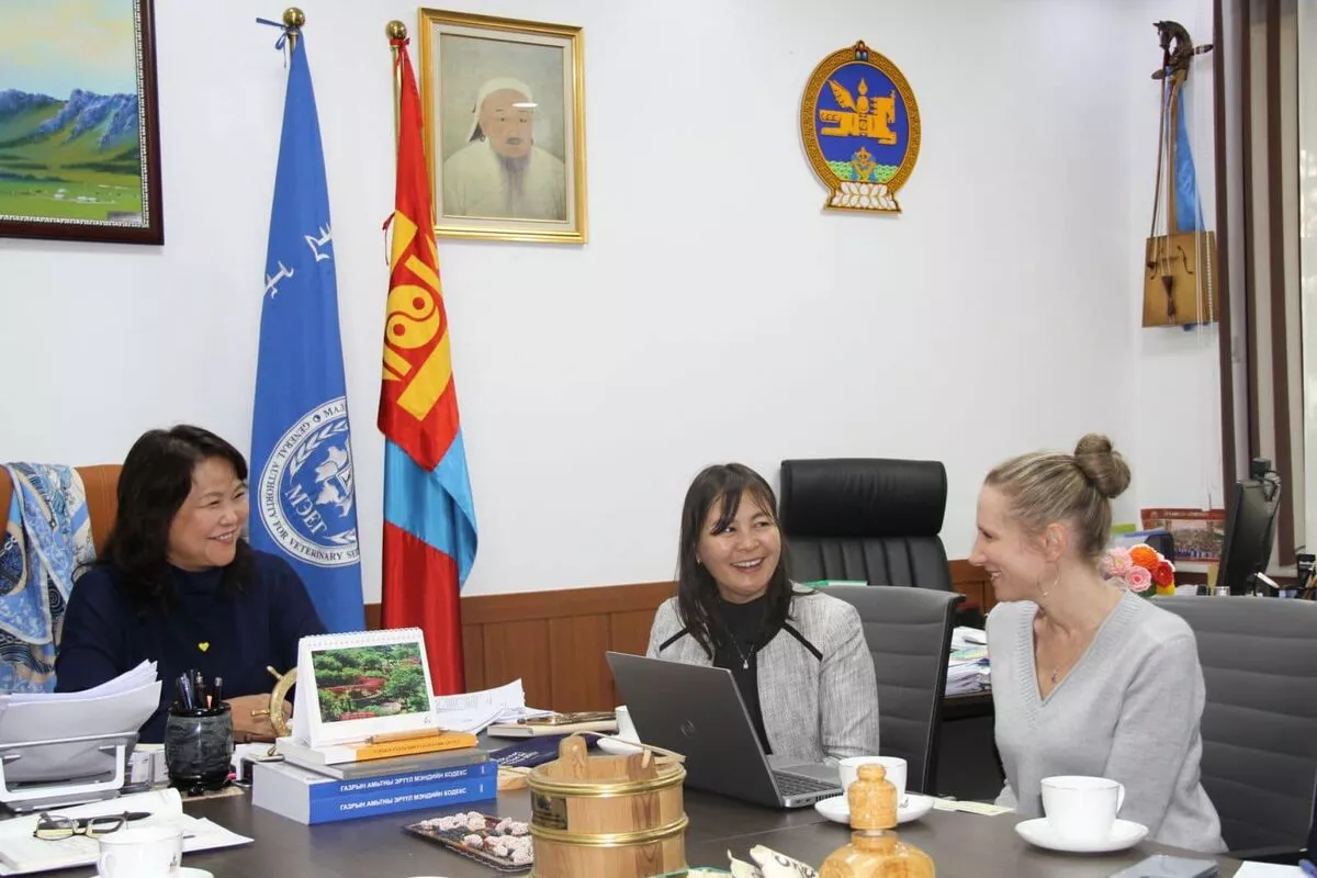 Монгол улсад Олон улсын эрүүл мэндийн аюулгүй байдлын хөтөлбөр (GHSA)-ийн төлөөлөгчидтэй уулзлаа